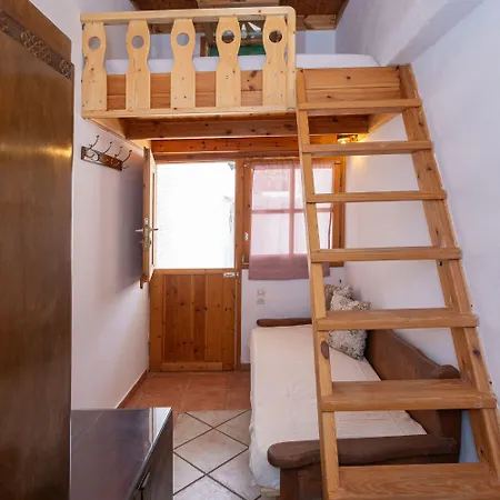 Σπίτι διακοπών Anemelo House In Panormos Platiá